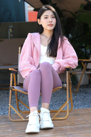 gogo全球大胆高清人体莫菁 界面截图