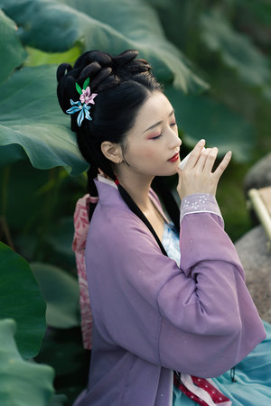 厨房人妻熟妇精品乱又伧 界面截图
